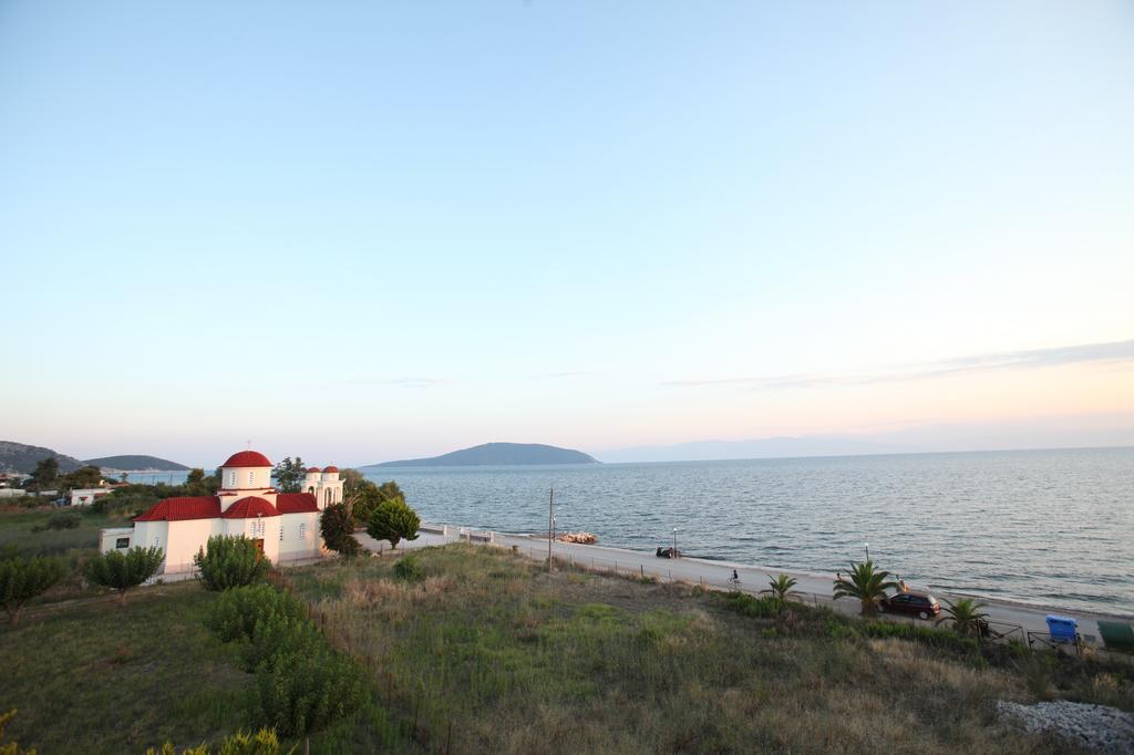 Iria Beach Kültér fotó