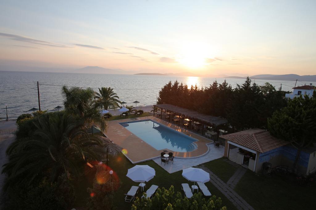 Iria Beach Kültér fotó