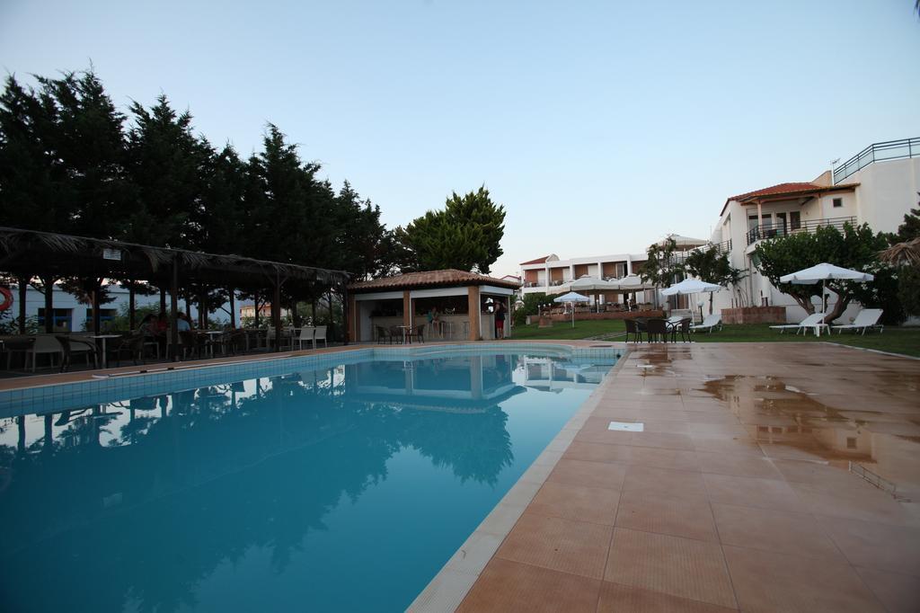 Iria Beach Kültér fotó